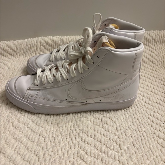 Nike Blazer Mid 77' Athletic Shoes Size 12 Men’s - Picture 6 of 9